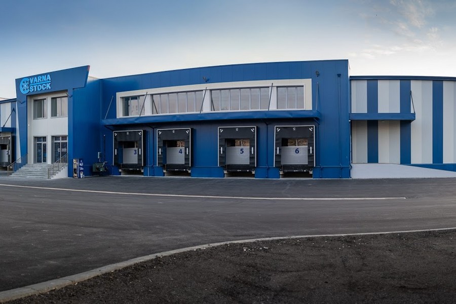 Exterior and loading docks of Varna Stock refrigerated warehouse